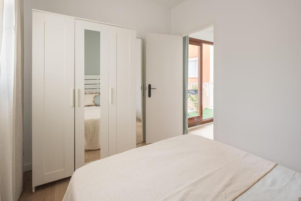 Modern In Cullera, Valencia * Cullera